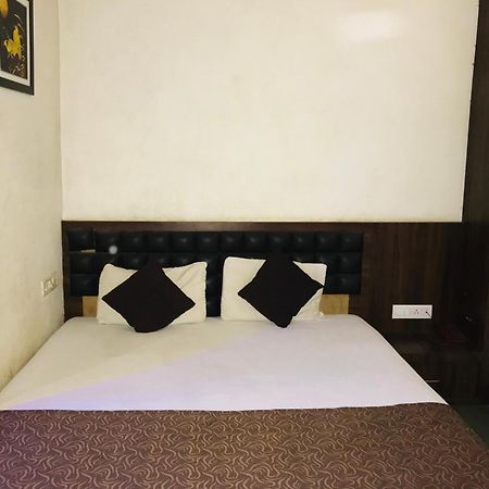 נאסיק Liva Rooms מראה חיצוני תמונה