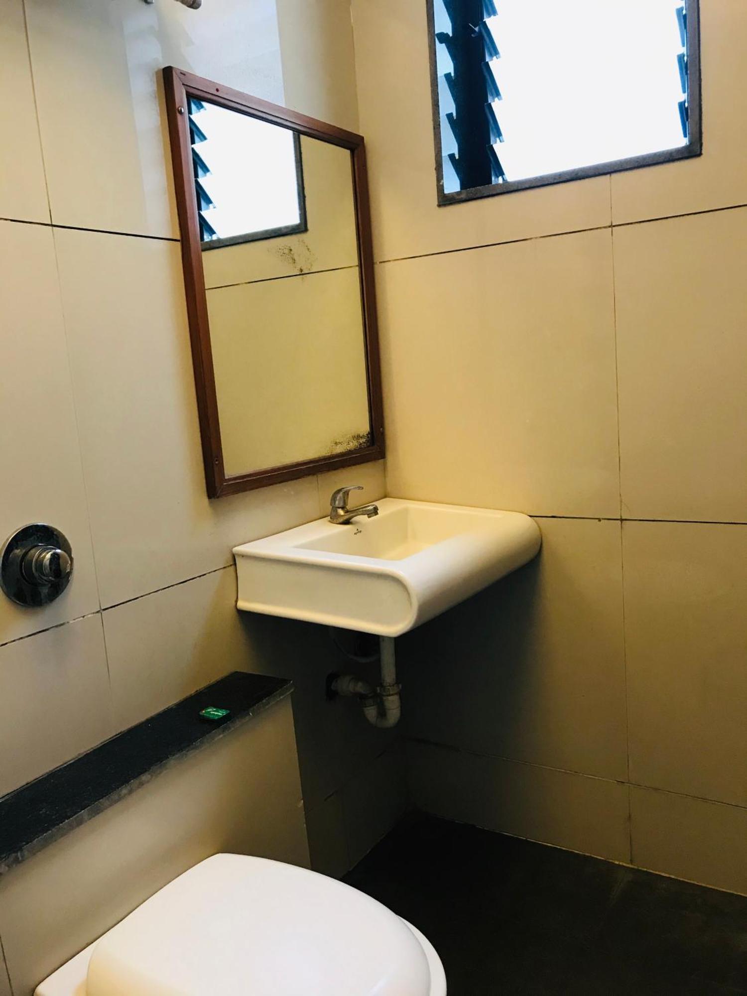 נאסיק Liva Rooms מראה חיצוני תמונה