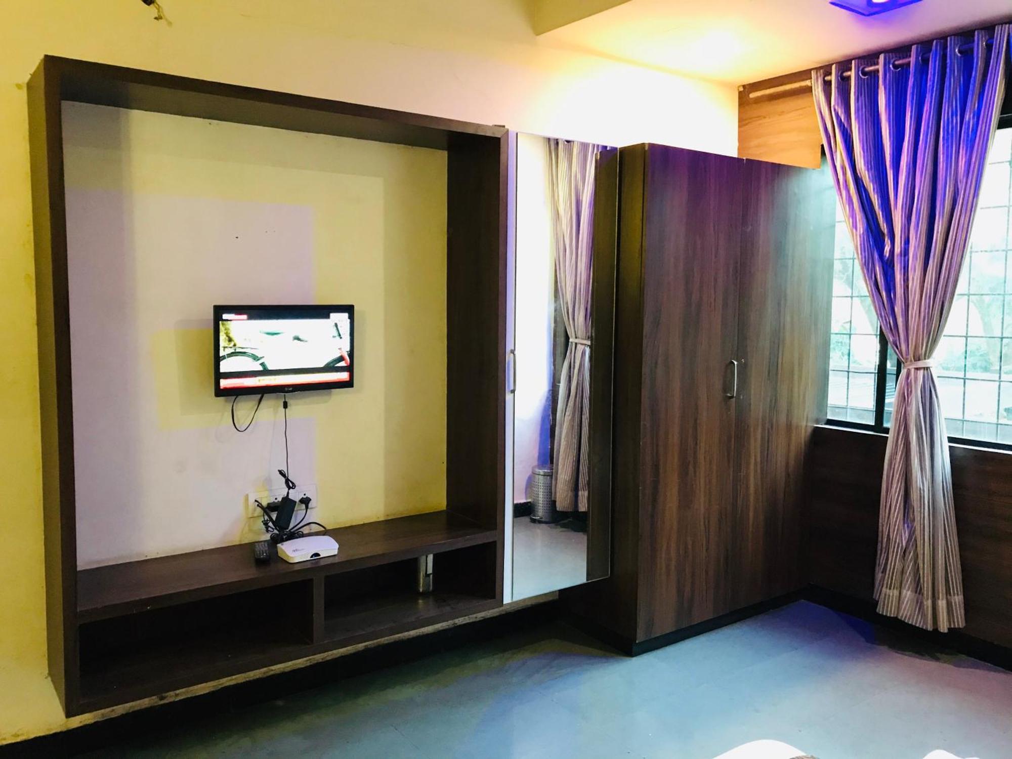 נאסיק Liva Rooms מראה חיצוני תמונה